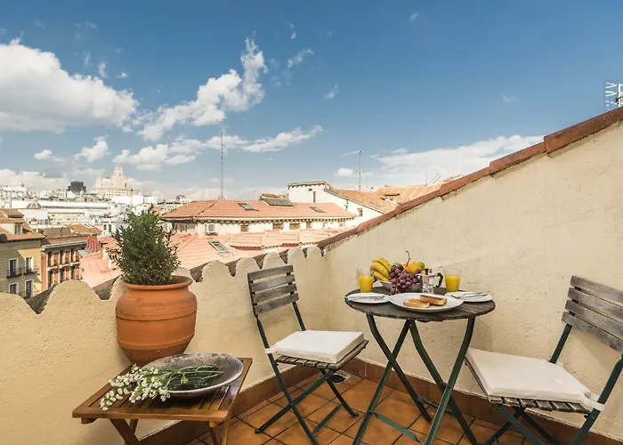 Plaza Mayor - Bohème Penthouse